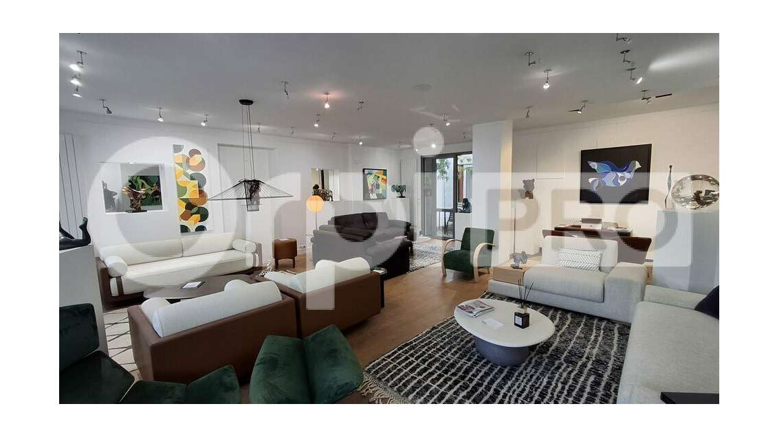 A Louer local 241m² quartier du Casino à La Baule