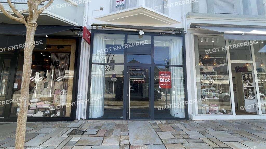 A louer locaux 57m² La Baule Av Général de Gaulle