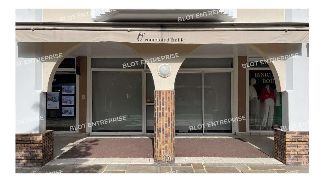 A louer locaux commerciaux de 42m² à La Baule