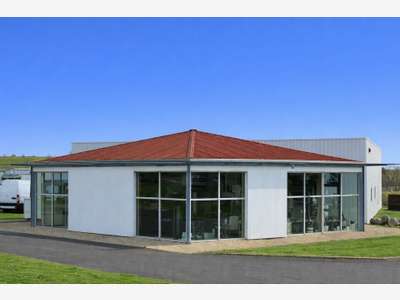 Local commercial 150m² à louer la Châtaigneraie