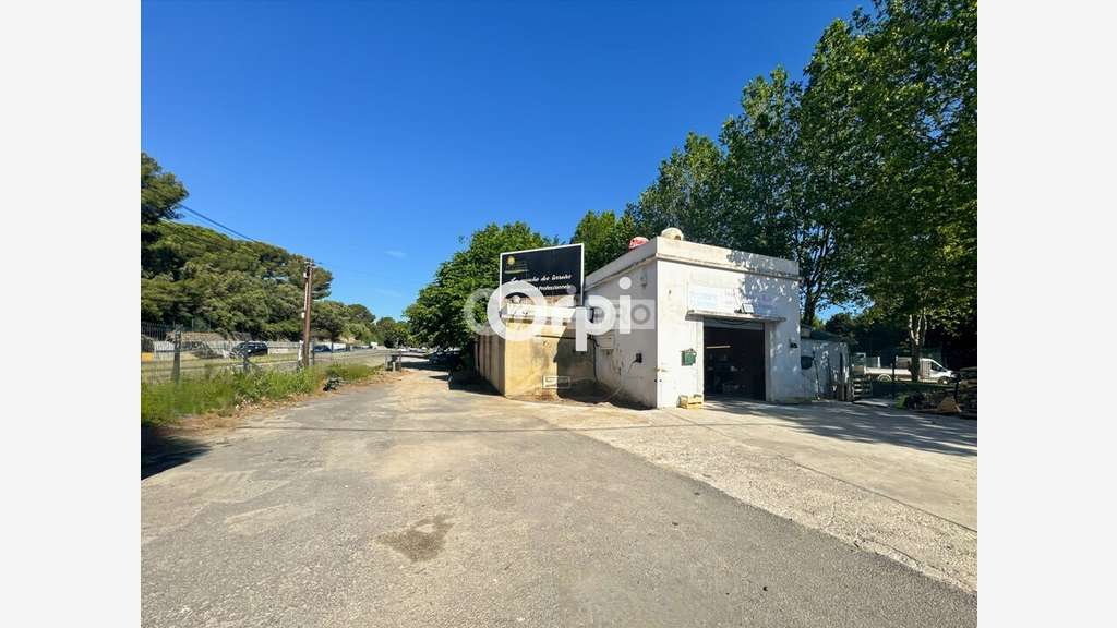 Local commercial 150m² à louer à La Ciotat
