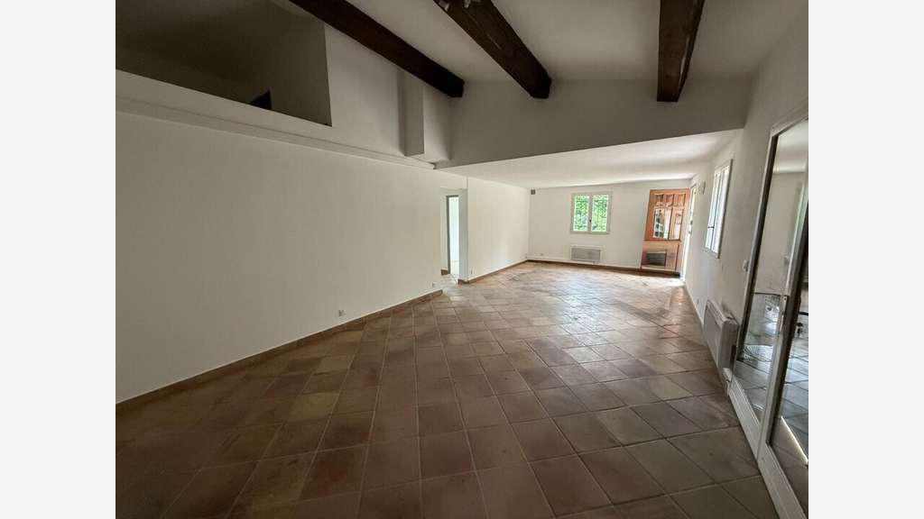 Local commercial 203m² à louer à La Colle-sur-Loup
