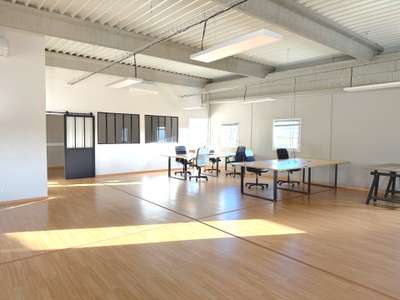 A louer local professionnel 160m² ZA La Farlède