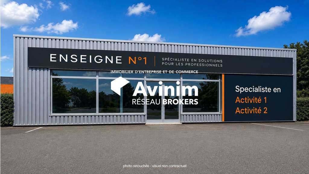 Location local commercial 300m² La Flèche centre