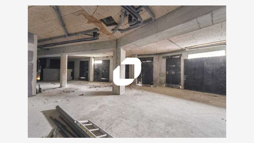 A louer Local commercial 181m² La garenne colombes