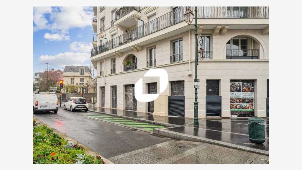 A louer Local commercial 181m² La garenne colombes