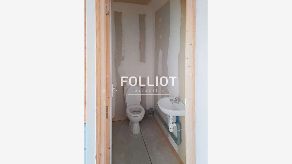A louer local commercial 18m² La Haye Du Puits