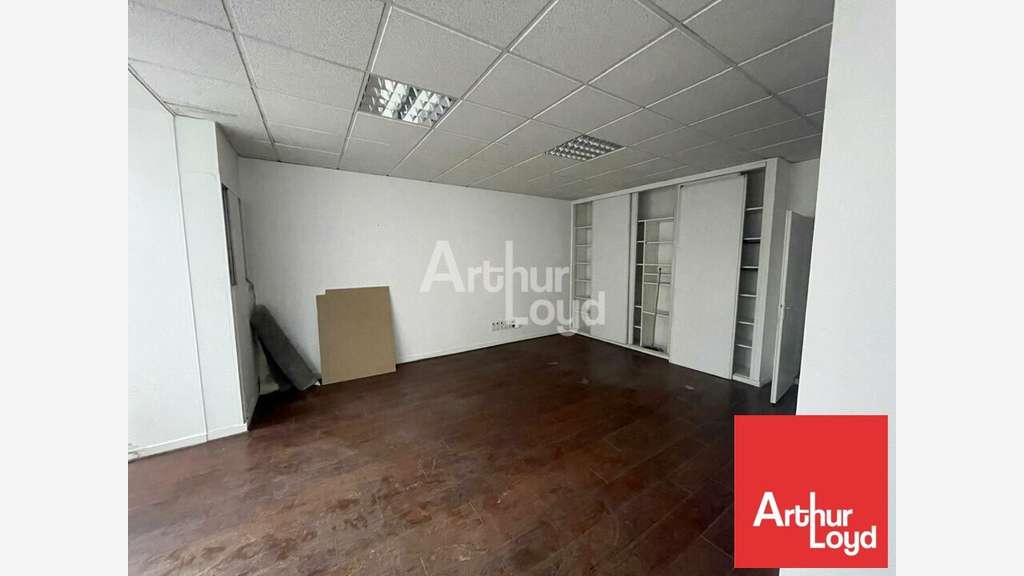 Local commercial 66m² à louer à La Roche-sur-Yon