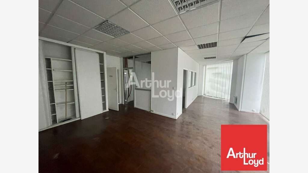 Local commercial 66m² à louer à La Roche-sur-Yon