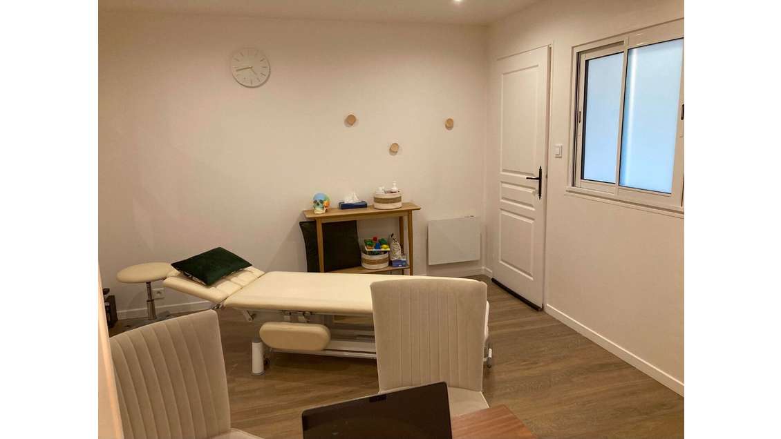 A louer local commercial 44m² centre de La Roche