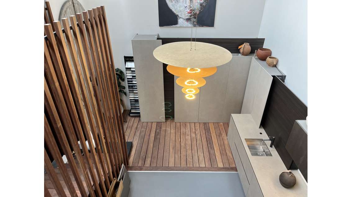 A louer Show room 117m² La Rochelle La Pallice