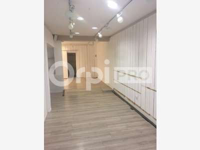 A louer local 45m² centre historique La Rochelle
