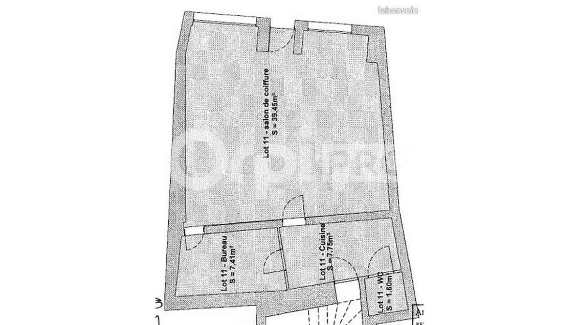 A louer local commercial 114m² La Rochelle centre