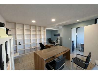 Location Locaux commerciaux - Boutiques à La Rochelle