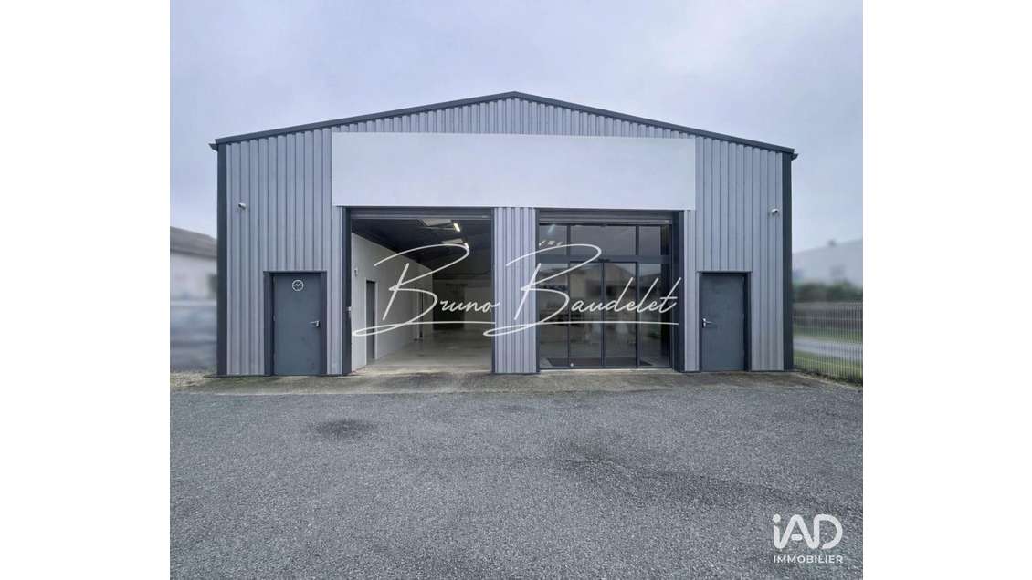 Local commercial à La Sauve