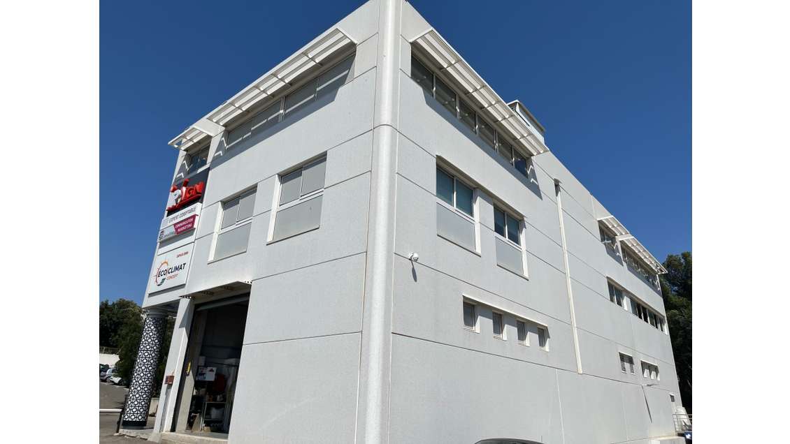 A louer bureaux 53m² R+2 axe passant La Seyne/Mer