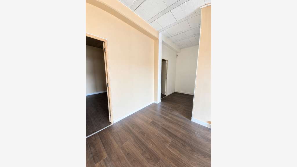 Local commercial 60m² - La Seyne-sur-Mer