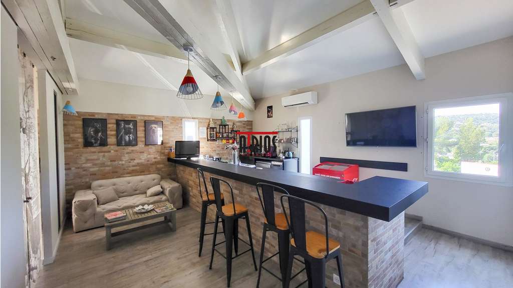 Immobilier Professionnel à louer La Seyne-sur-Mer