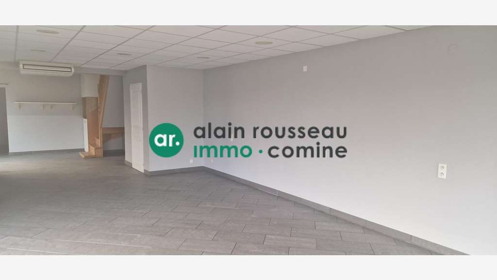 Local commercial de 150m² à louer à la Tessoualle