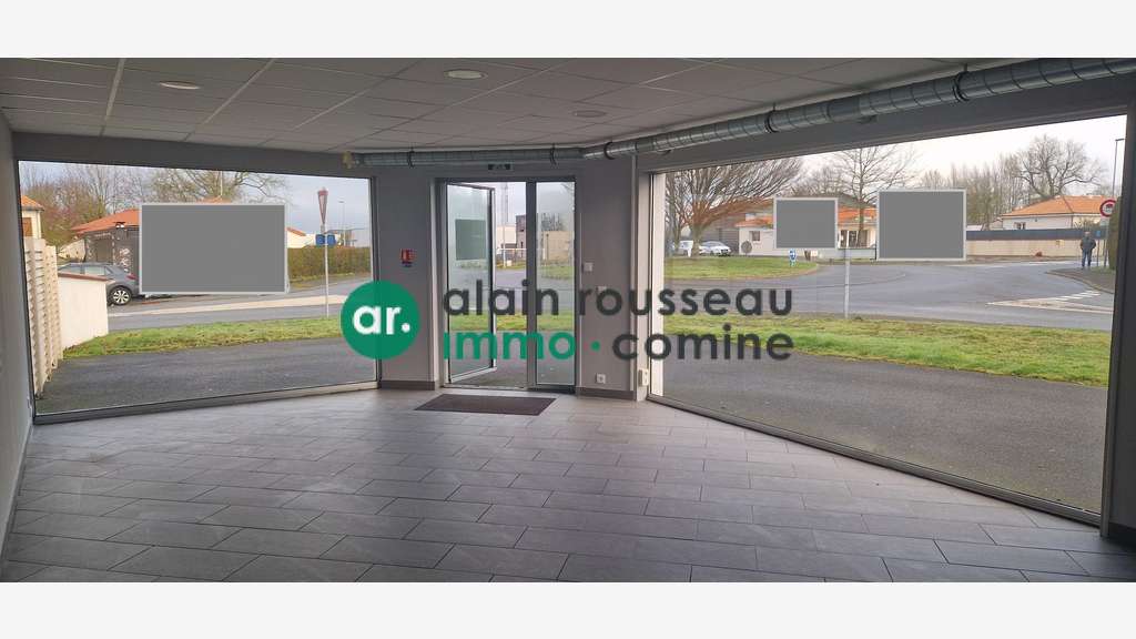 Local commercial de 150m² à louer à la Tessoualle