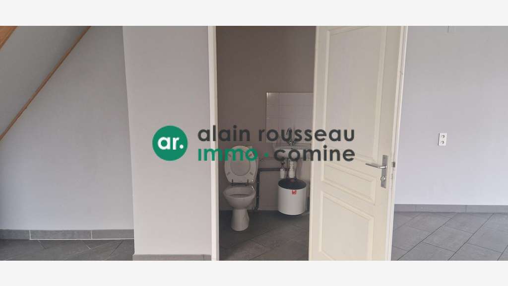 Local commercial de 150m² à louer à la Tessoualle