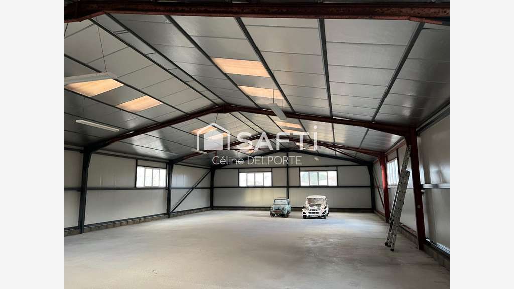 Local d’activité 380m² empl premium à La Teste 