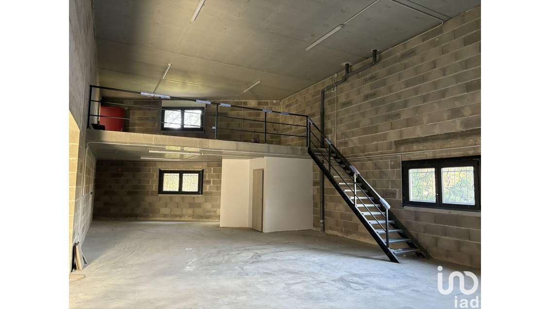 Local commercial à La Tour-de-Salvagny