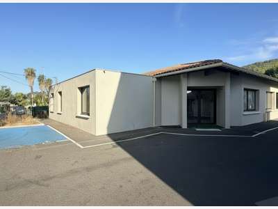 A louer bureaux 143m² RDC état neuf à La Valette