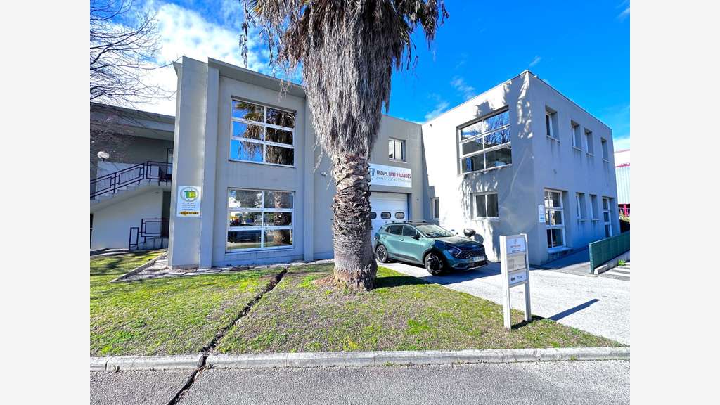 A louer bureaux de 147.40m² à La Valette-du-Var