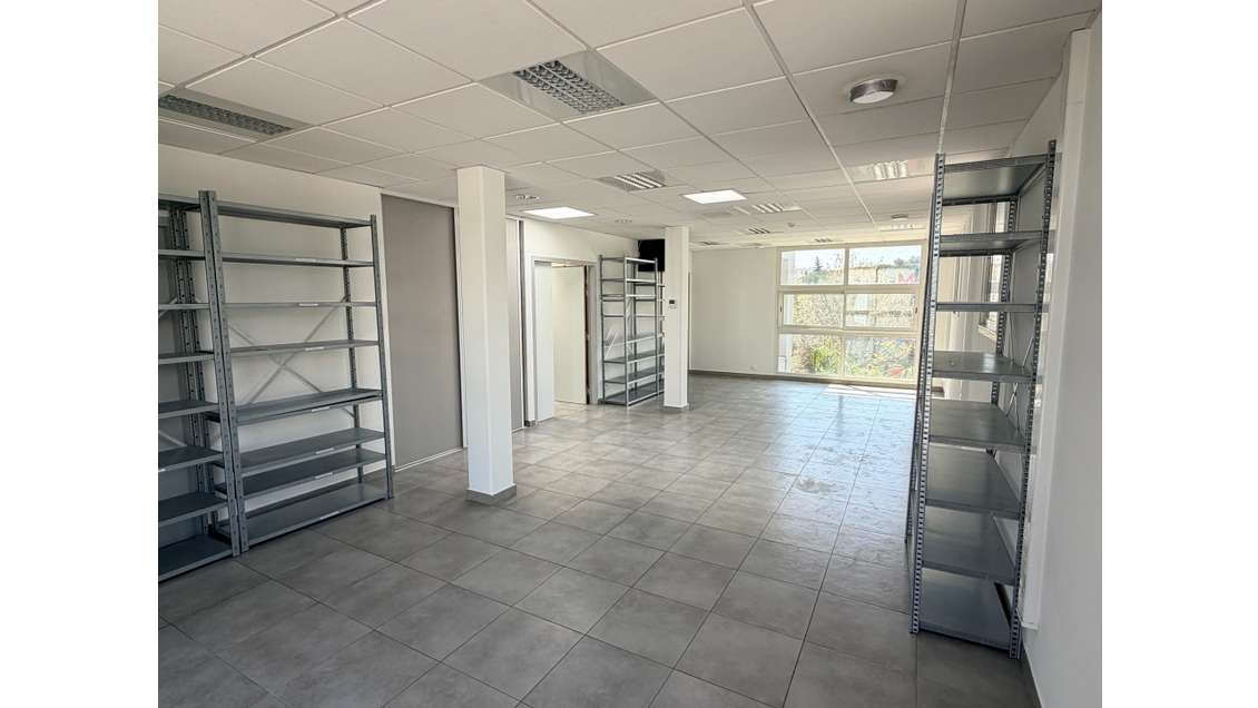 A louer bureaux de 59.95m² à La Valette-du-Var