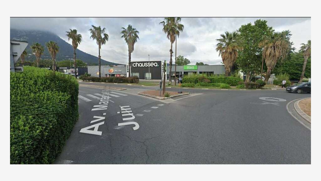 A louer local commercial 470m² La Valette-du-Var