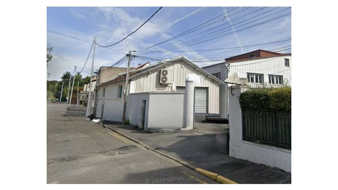 A louer local 194m² zone activité Lagny-sur-Marne