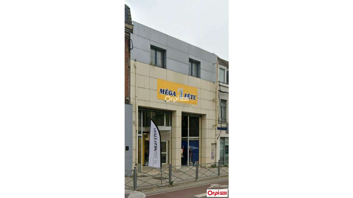 A louer local commercial 262m² Lambersart (59130)