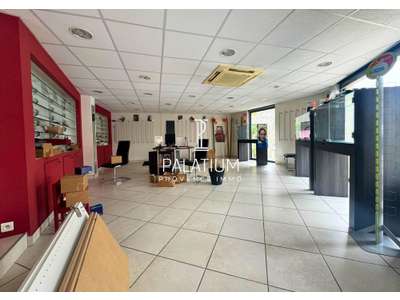 Location Locaux commerciaux - Boutiques à Lançon-Provence