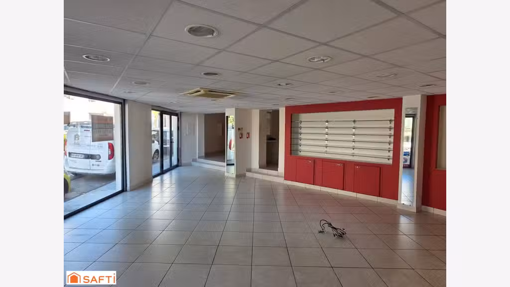 A louer local commercial 85m² à Lançon-Provence