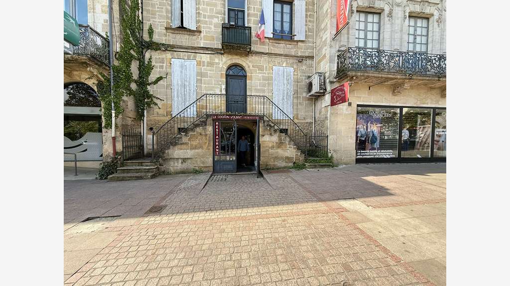 Loue local restaurant tradi de 105m² à Langon