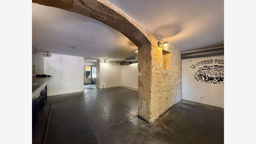 Loue local restaurant tradi de 105m² à Langon