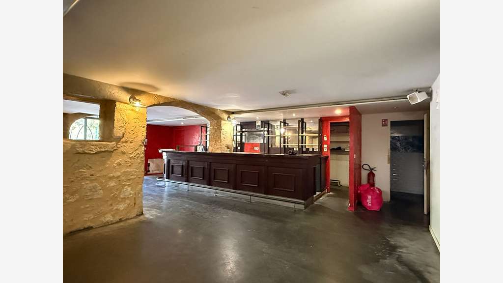 Loue local restaurant tradi de 105m² à Langon