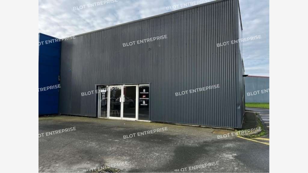 Cession droit au bail local 190m² ZAC Langueux