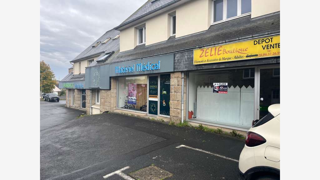 A louer local commercial 95m² à Lannion