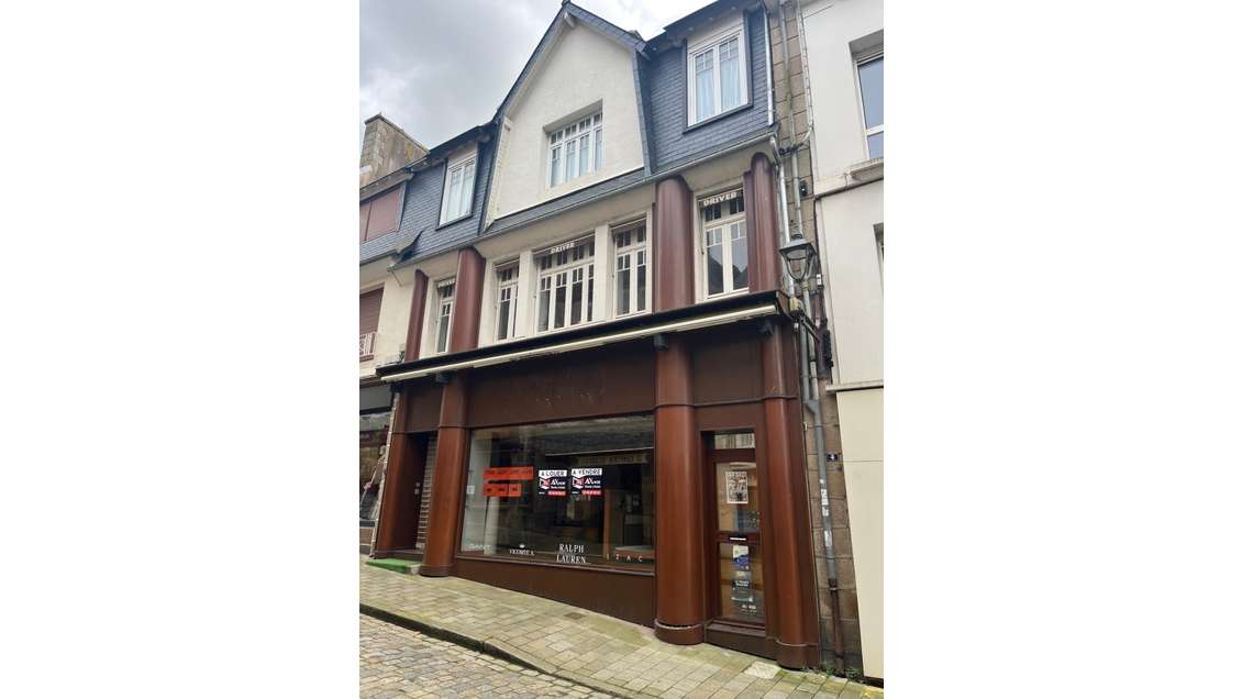 Loue local commercial 140m² à Lannion centre-ville