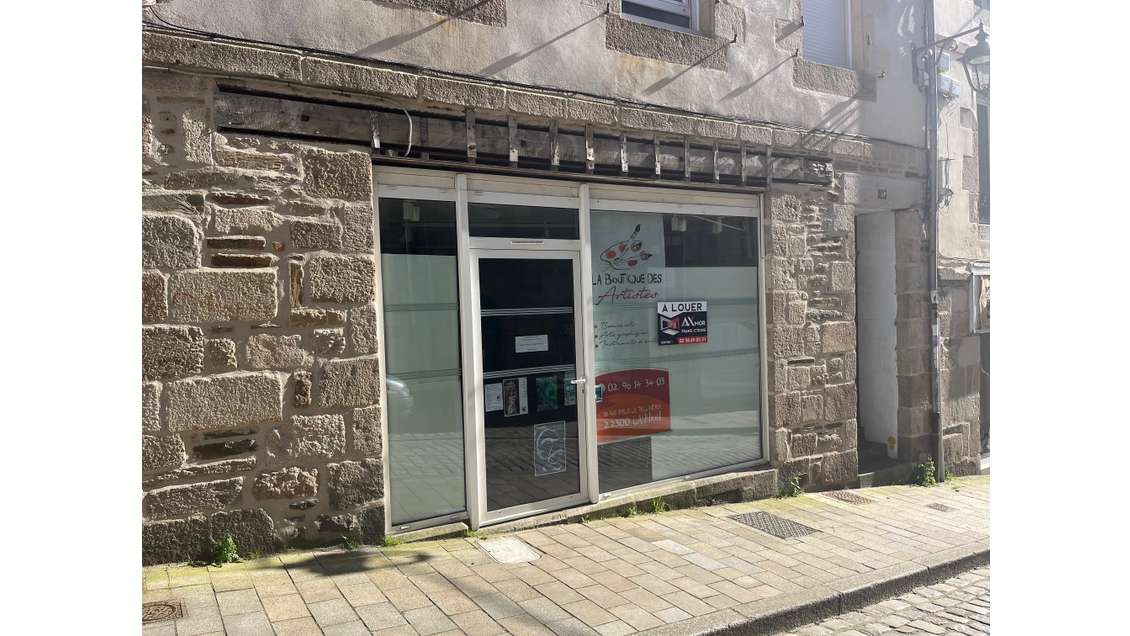 A louer local commercial ou pro de 77m² à Lannion