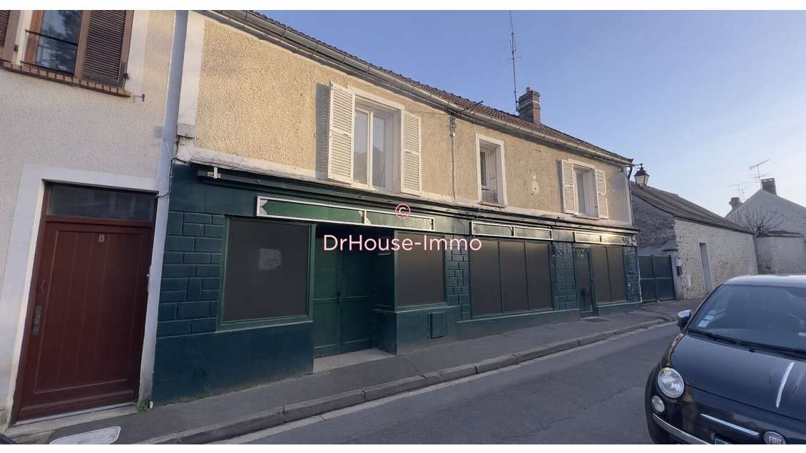 A louer local commercial 38m² rénové à neuf Lardy