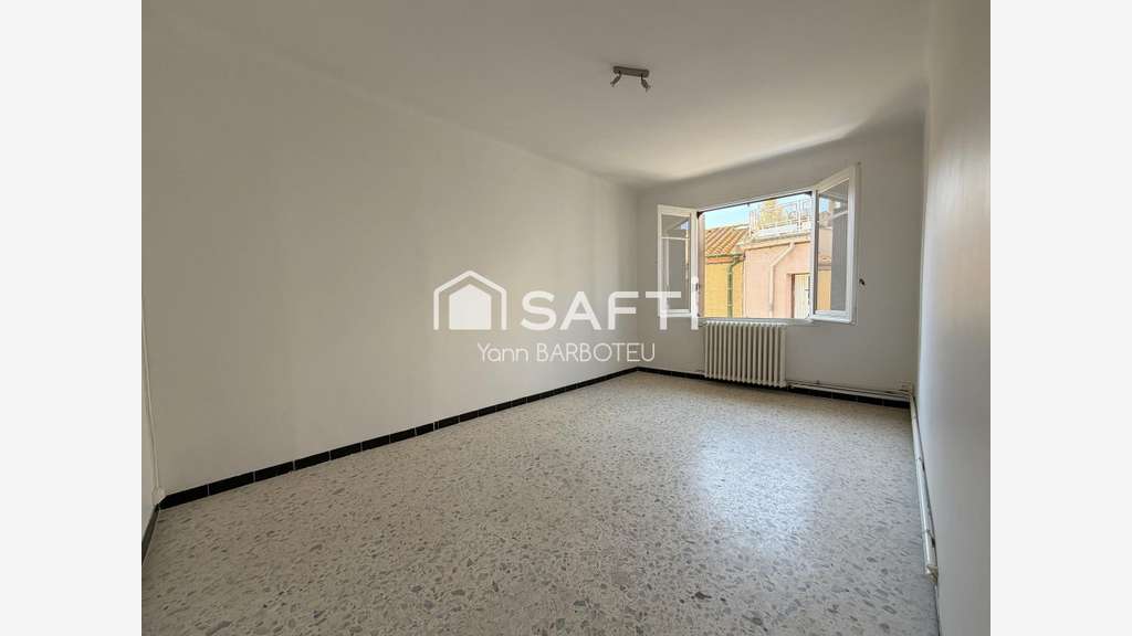 Local commercial 58m² à Latour-Bas-Elne centre 