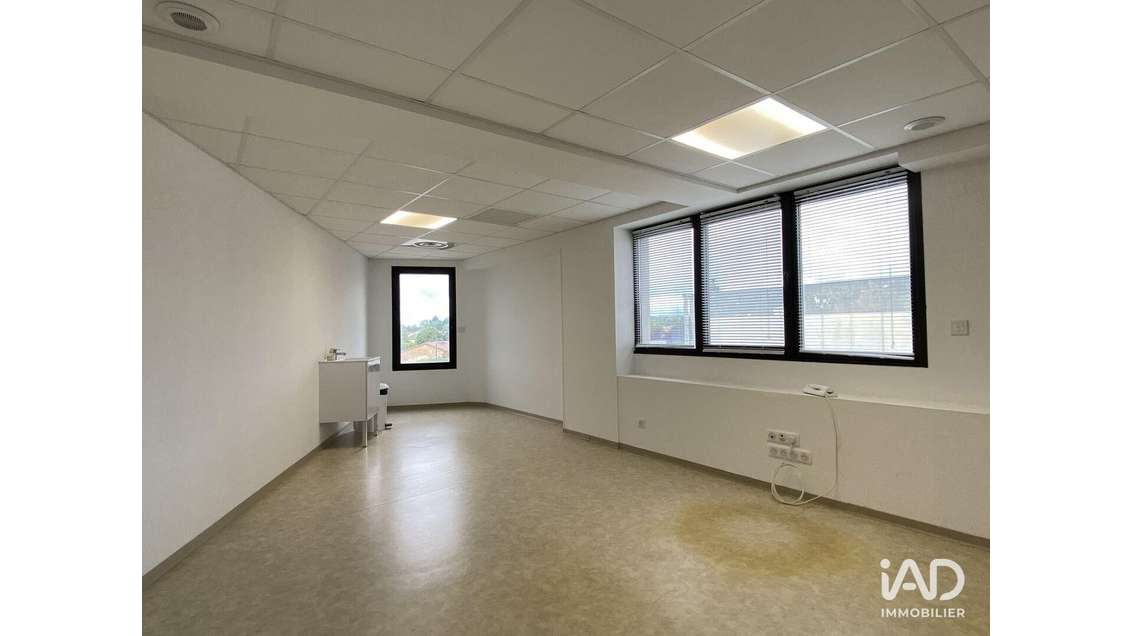 A louer bureau 22m² en centre médical à Launaguet