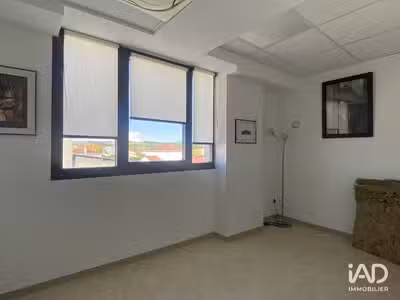 A louer local 11m² centre médical à Launaguet
