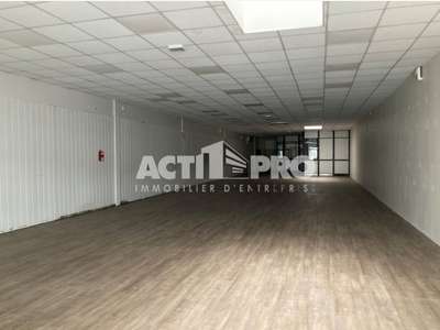 A louer murs commerciaux 329m² Pyrénées Orientales