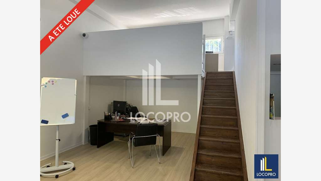 A louer local commercial 100m² au Cannet Av Campon