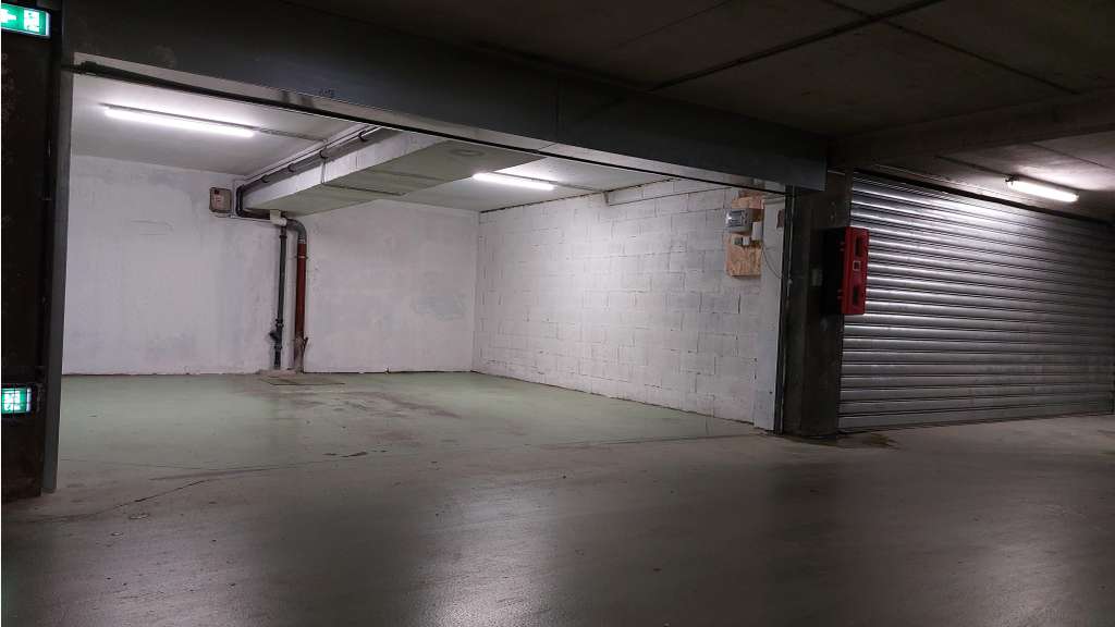 A louer garage fermé 33m² Le Cannet proche centre