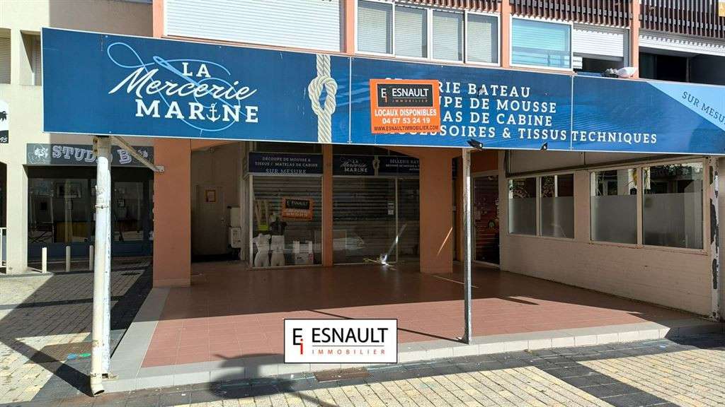 Location commerce 120m² + terrasse Cap d'Agde